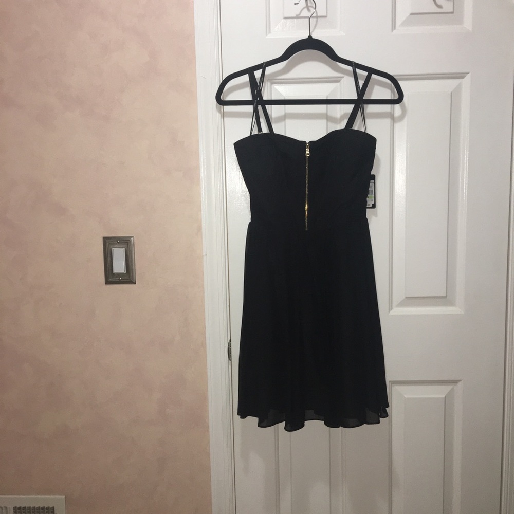 Guess Tanya Sweetheart black dress size 4